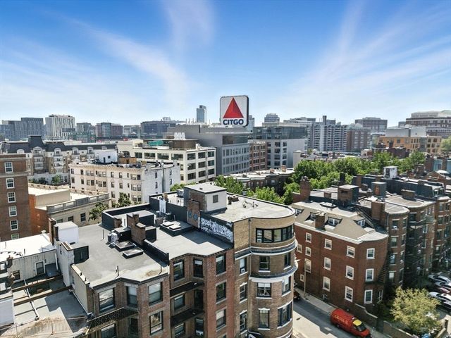 37 Bay State Rd 4, Boston, MA 02215