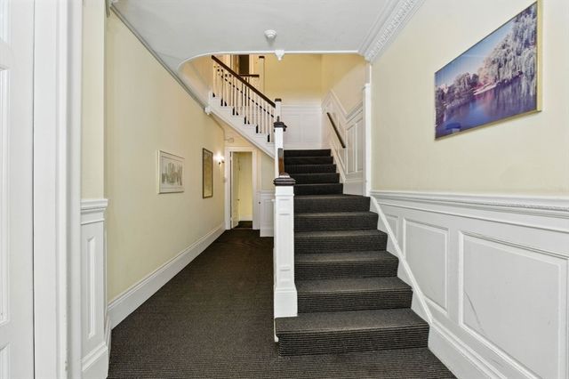 37 Bay State Rd 4, Boston, MA 02215
