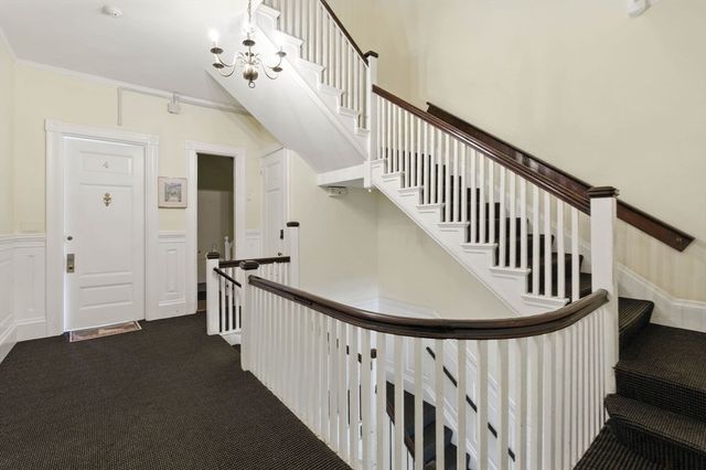37 Bay State Rd 4, Boston, MA 02215