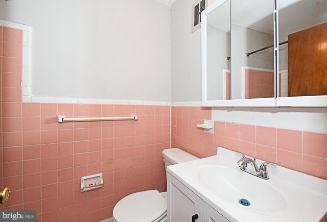 356 BEVERLY BLVD, Upper Darby, PA 19082