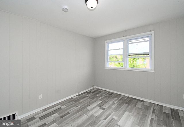 356 BEVERLY BLVD, Upper Darby, PA 19082