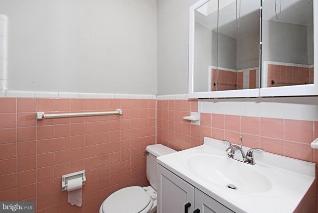 356 BEVERLY BLVD, Upper Darby, PA 19082