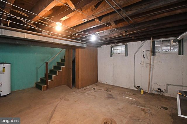 356 BEVERLY BLVD, Upper Darby, PA 19082