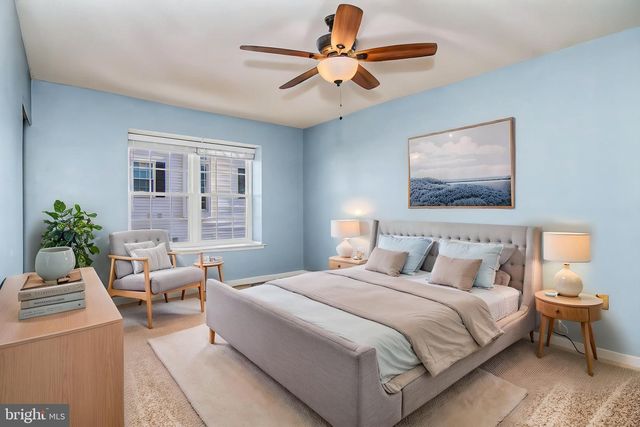 6105-A HOSKINS HOLLOW CIR, Centreville, VA 20121