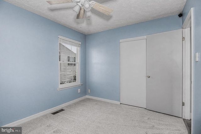 6105-A HOSKINS HOLLOW CIR, Centreville, VA 20121