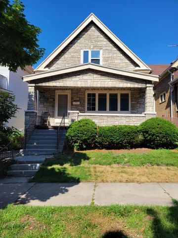 2423 S 9th PLACE, Milwaukee, WI 53215