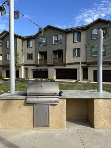 295 Mission Villas, San Marcos, CA 92069