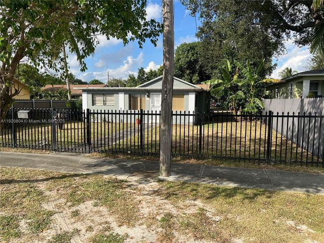 2255 NW 85th St, Miami, FL 33147