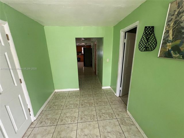 2255 NW 85th St, Miami, FL 33147