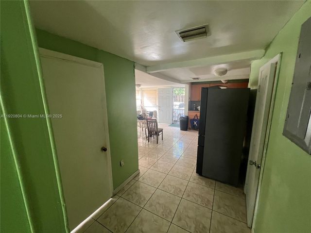 2255 NW 85th St, Miami, FL 33147