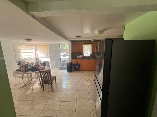 2255 NW 85th St, Miami, FL 33147