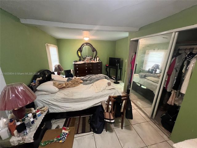 2255 NW 85th St, Miami, FL 33147