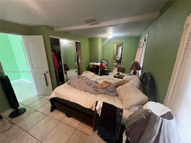 2255 NW 85th St, Miami, FL 33147