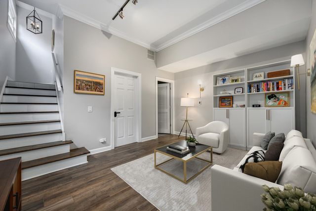 1412 N Hoyne Avenue 1C, Chicago, IL 60622