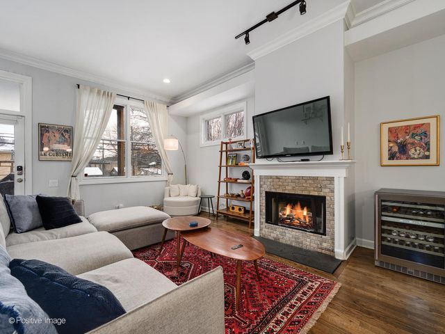 1412 N Hoyne Avenue 1C, Chicago, IL 60622