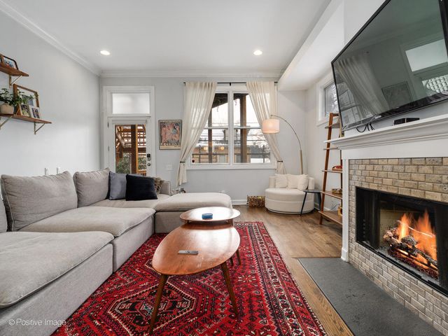 1412 N Hoyne Avenue 1C, Chicago, IL 60622