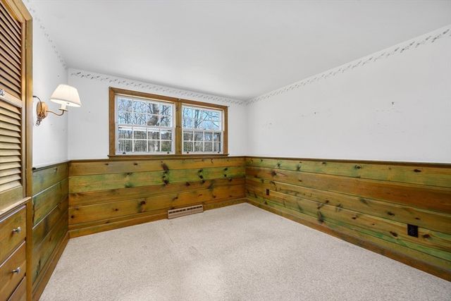 21 Uncatena Rd, Mashpee, MA 02649