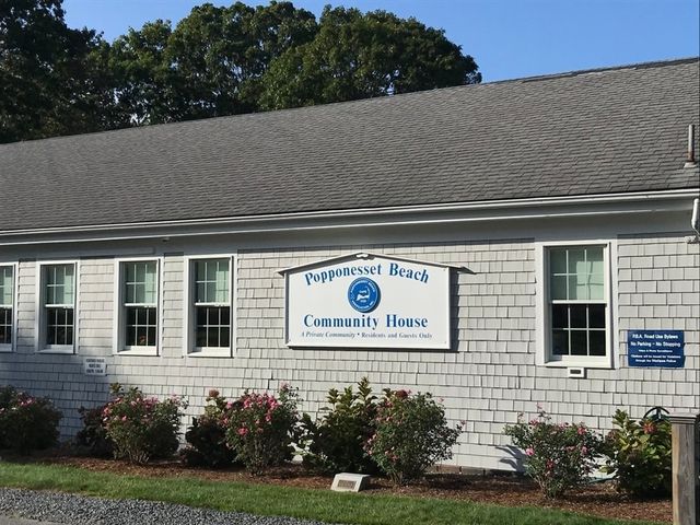 21 Uncatena Rd, Mashpee, MA 02649
