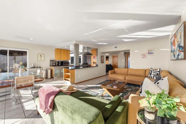 3081 Nute Way, San Diego, CA 92117