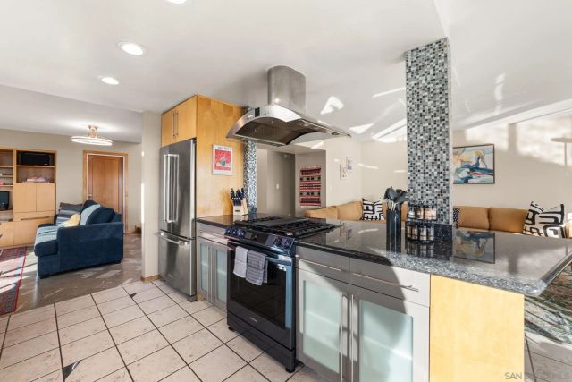 3081 Nute Way, San Diego, CA 92117