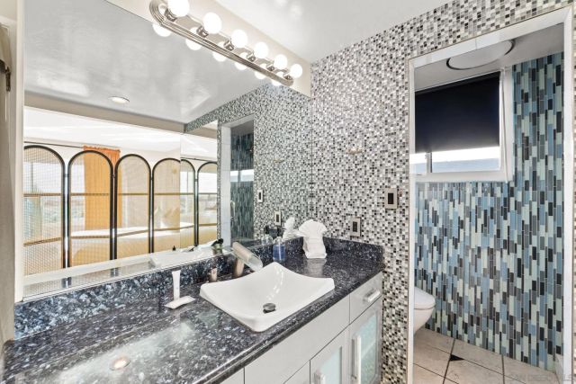 3081 Nute Way, San Diego, CA 92117