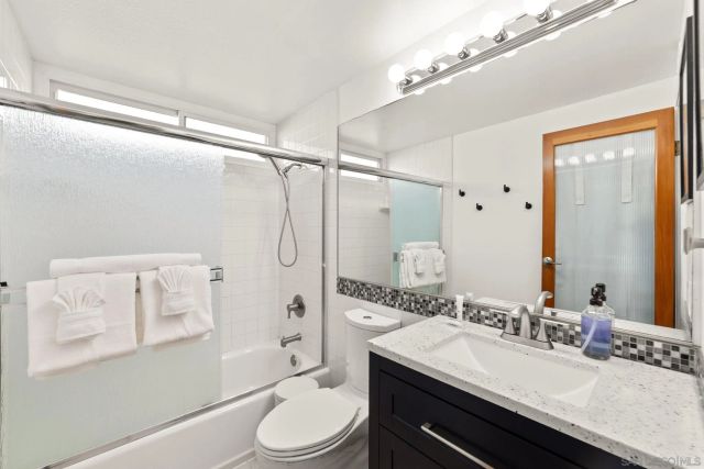 3081 Nute Way, San Diego, CA 92117