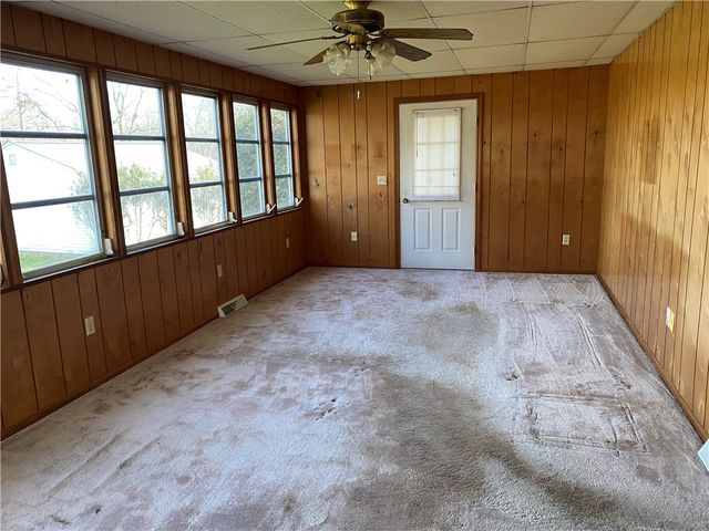 940 Wheatland Rd, West Middlesex Boro, PA 16159