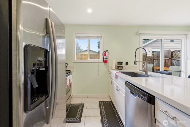 3208 21st Street, Everett, WA 98201