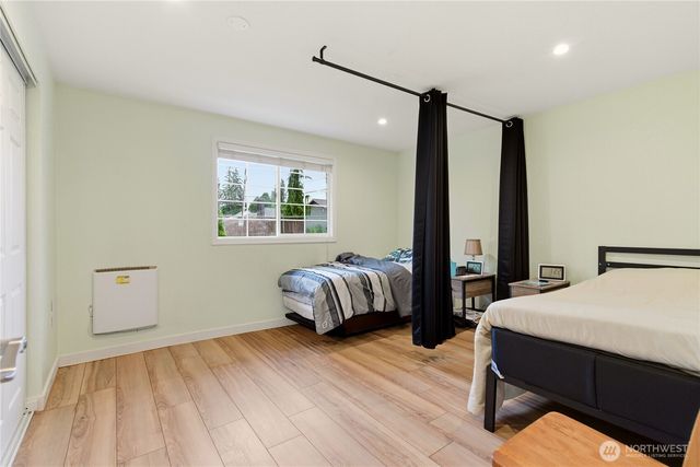 3208 21st Street, Everett, WA 98201
