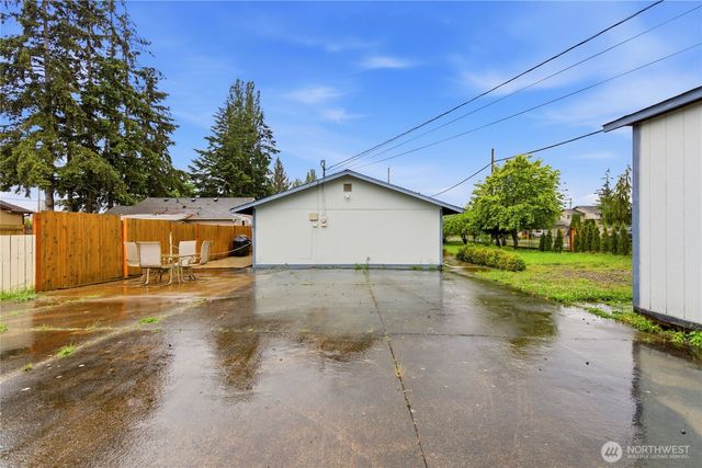 3208 21st Street, Everett, WA 98201