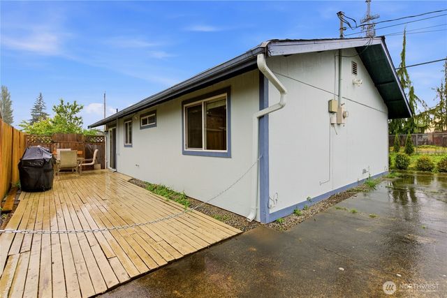 3208 21st Street, Everett, WA 98201