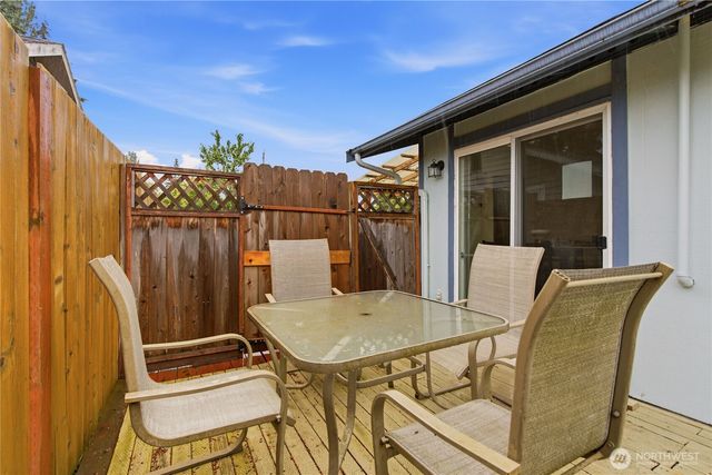 3208 21st Street, Everett, WA 98201