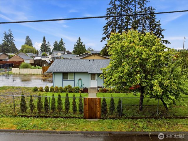 3208 21st Street, Everett, WA 98201