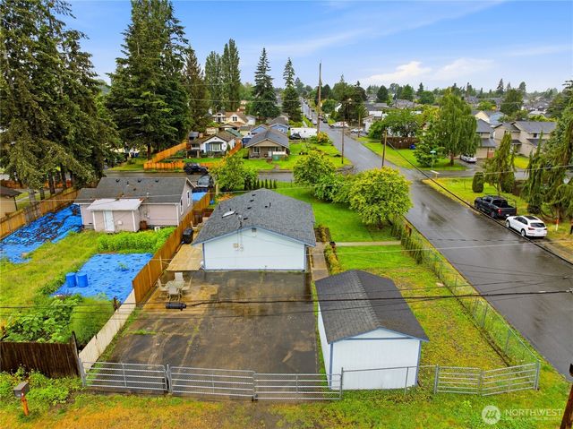 3208 21st Street, Everett, WA 98201