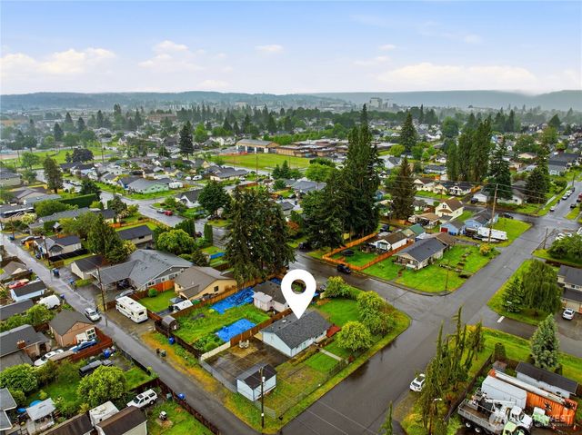 3208 21st Street, Everett, WA 98201