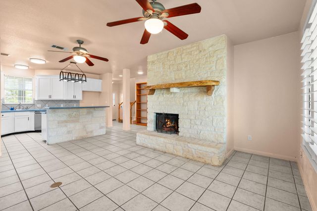 913 County Road 220, Florence, TX 76527