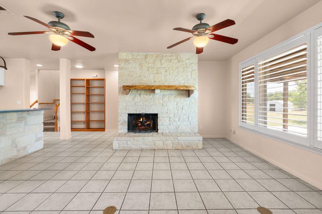 913 County Road 220, Florence, TX 76527