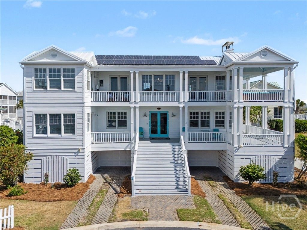 Image 2 of property listing at 8 Sandalwood Court, Tybee Island, GA 31328