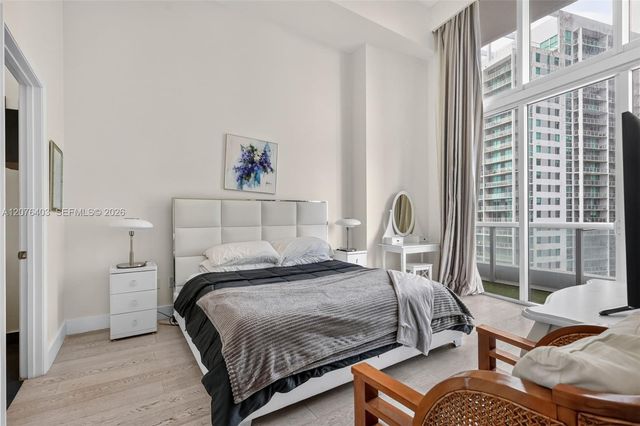 485 Brickell Avenue 2807, Miami, FL 33131