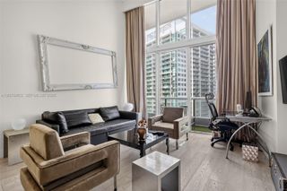 485 Brickell Avenue 2807, Miami, FL 33131