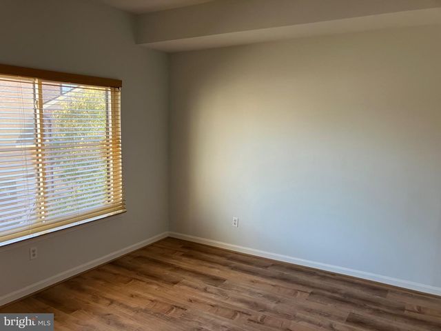 11152 HARBOR CT, Reston, VA 20191