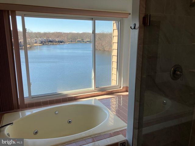 11152 HARBOR CT, Reston, VA 20191