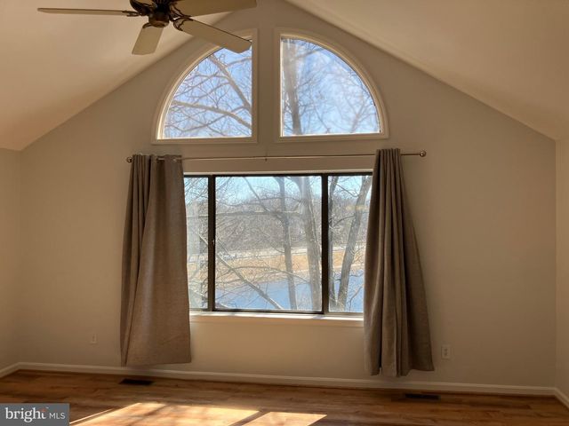 11152 HARBOR CT, Reston, VA 20191