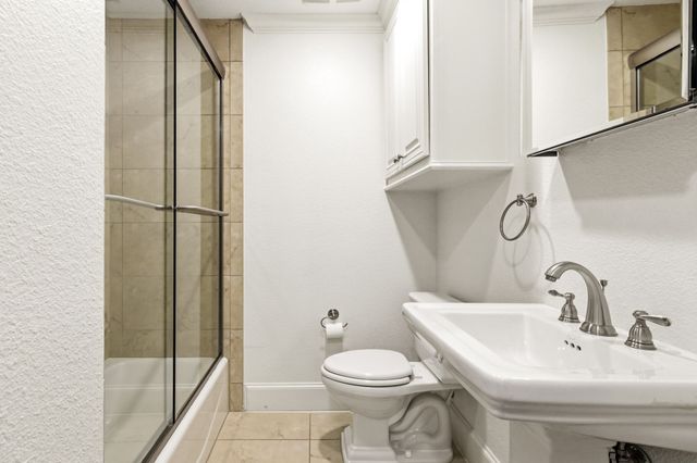 5023 W Purdue Street, Dallas, TX 75209