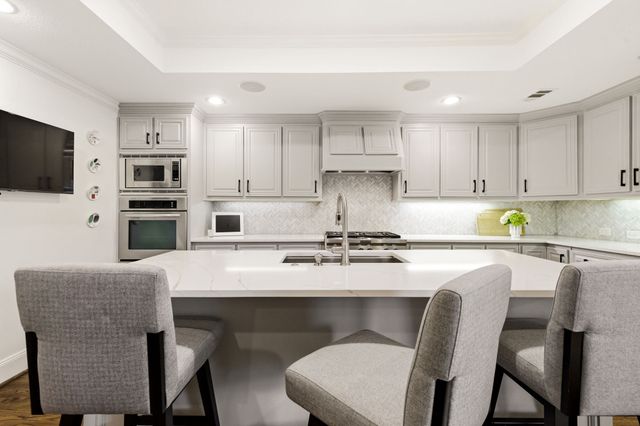 5023 W Purdue Street, Dallas, TX 75209