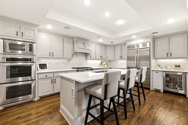 5023 W Purdue Street, Dallas, TX 75209