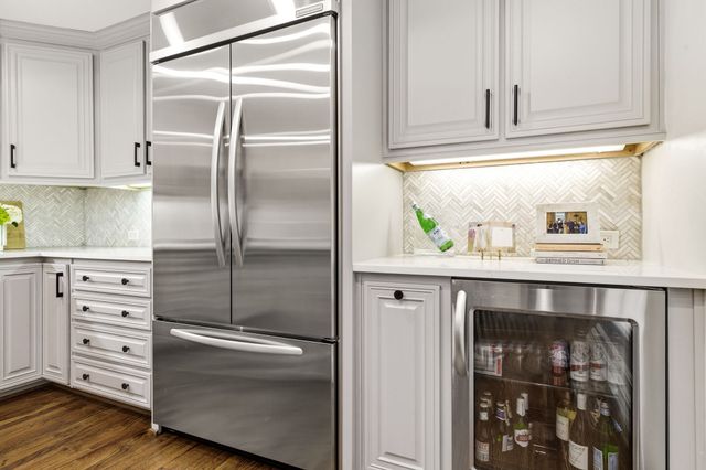 5023 W Purdue Street, Dallas, TX 75209