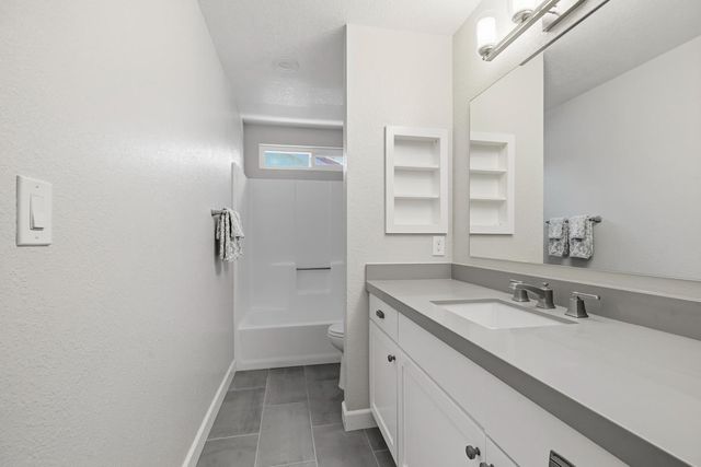 2804 March Ct, Modesto, CA 95358