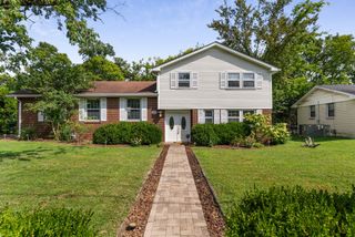 4816 Bowfield Dr, Antioch, TN 37013