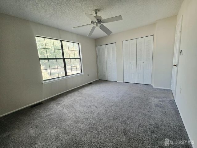 187 Hampshire Court, Piscataway, NJ 08854